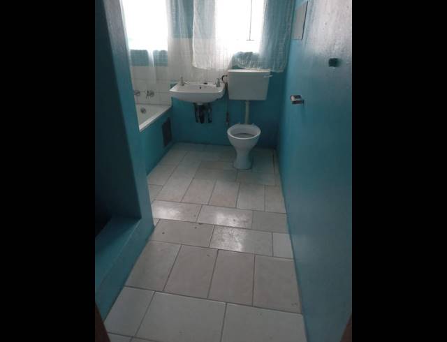 3 BEDROOM HOUSE FOR SALE IN DOBSONVILLE EXT 3